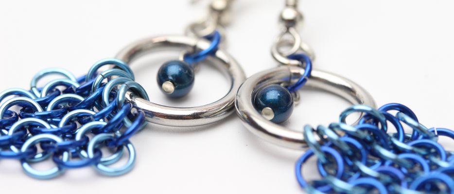 boucles d'oreilles bleues